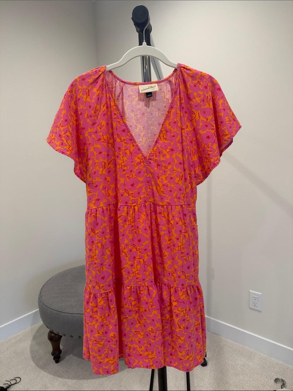 Universal Thread • Pink & Orange Floral V-Neck Women’s Dress